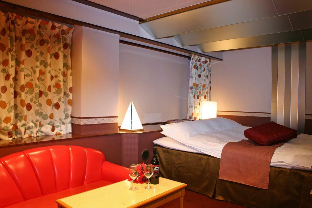 Hotel Chapel Story Sakaihigashi (Adults Only) Sakai  Zewnętrze zdjęcie
